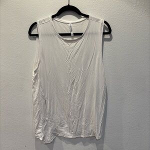 Fabletics white Sleeveless Women's Tank -L